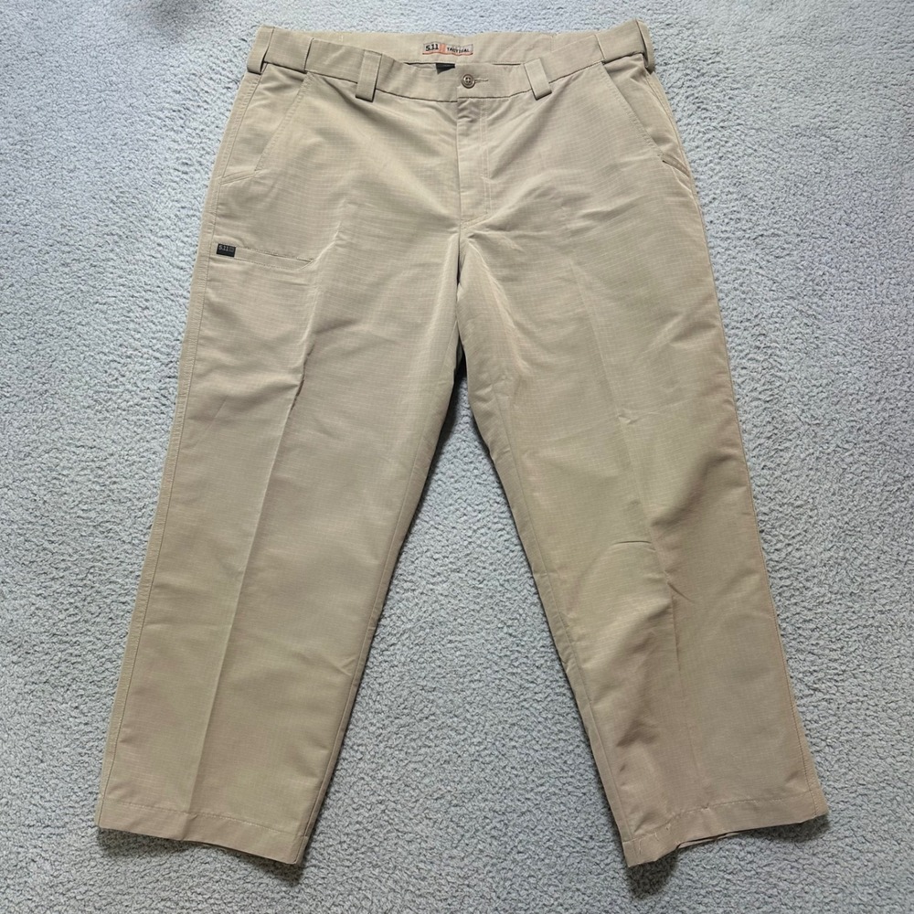 5.11 Tactical Men's Khaki Utility Work Pants Size 38x30 Polyester‎ lightweight